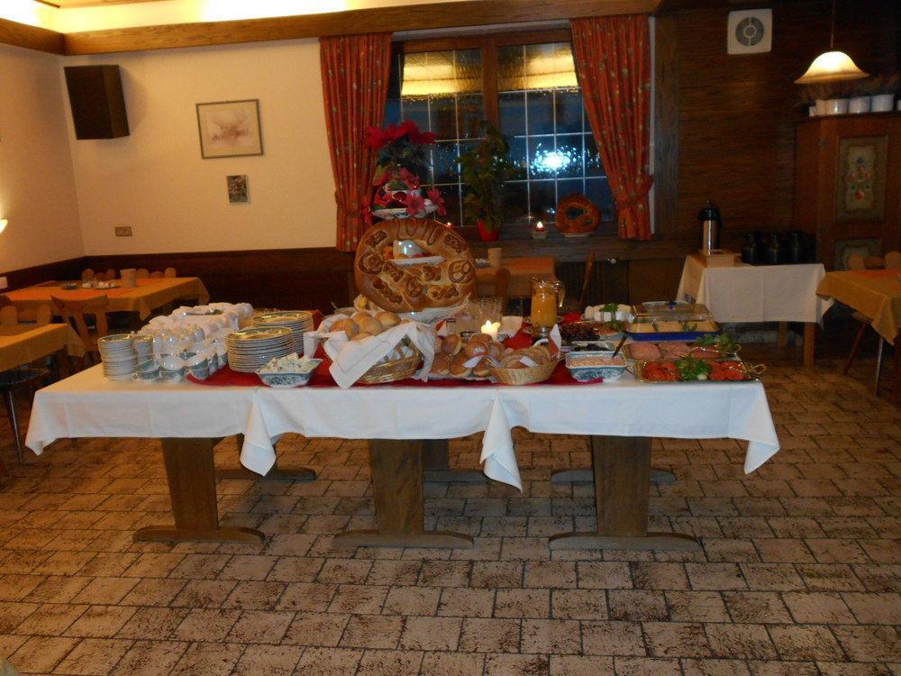 Hotel-Pension Zum Bierhaus Roetenbach  Экстерьер фото