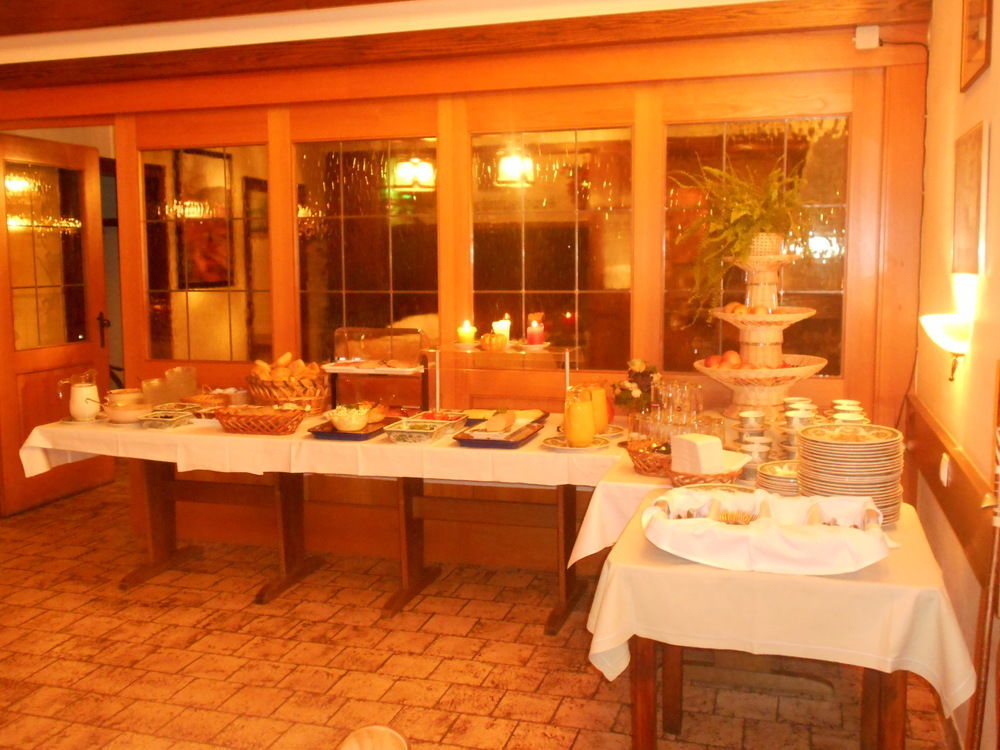 Hotel-Pension Zum Bierhaus Roetenbach  Экстерьер фото