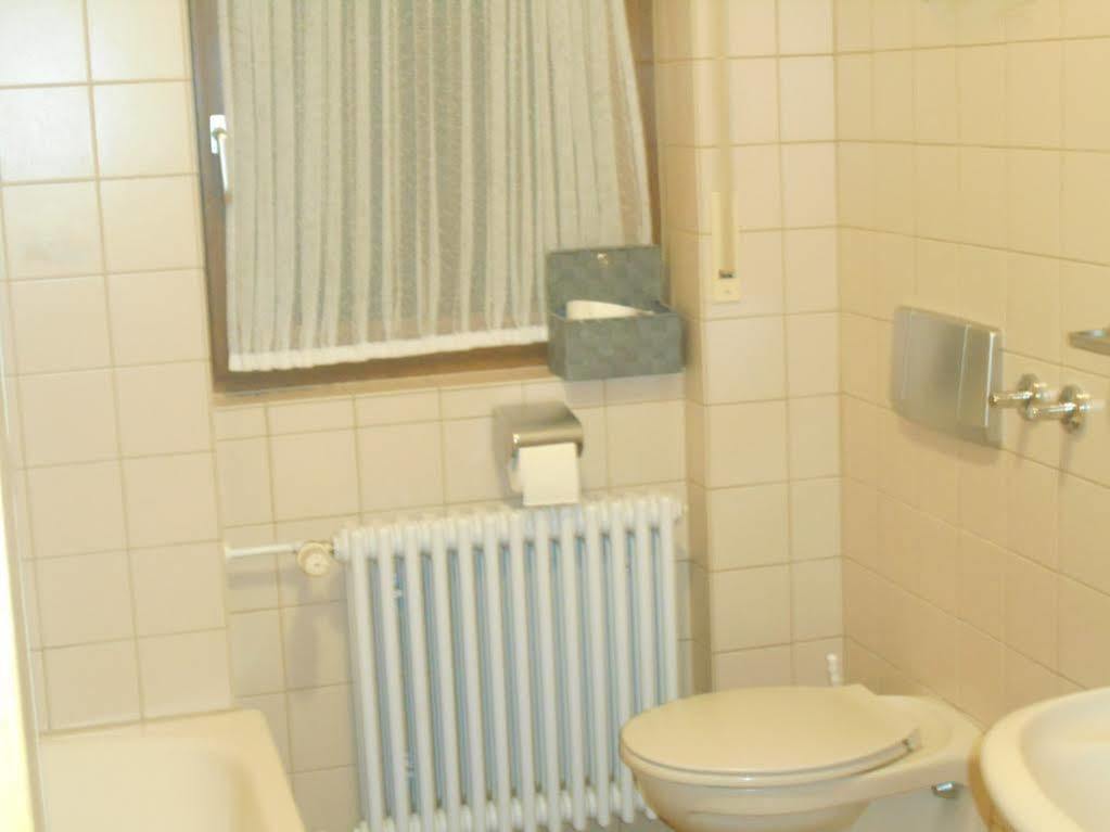 Hotel-Pension Zum Bierhaus Roetenbach  Экстерьер фото